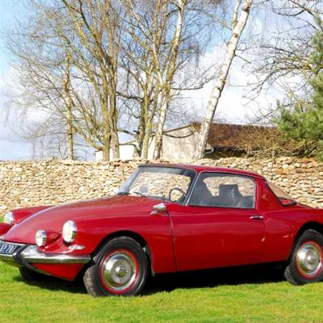 Salon Retromobile 2016 - wyjątkowe modele DS i SM